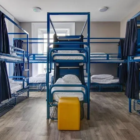 Dungarvan And Hostel *